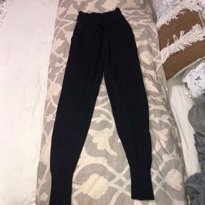 Lululemon joggers dark gray